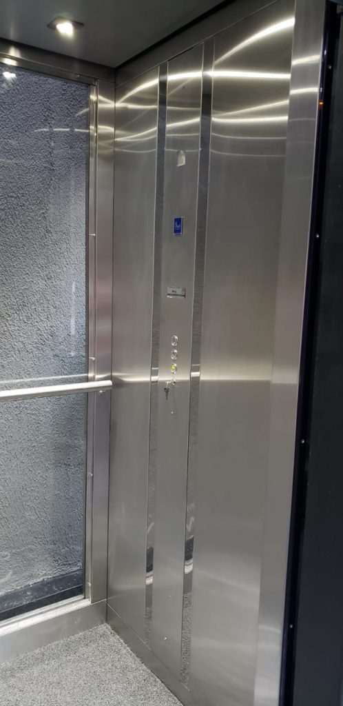 Plataforma de Acessibilidade Panorâmica em Aço Inox