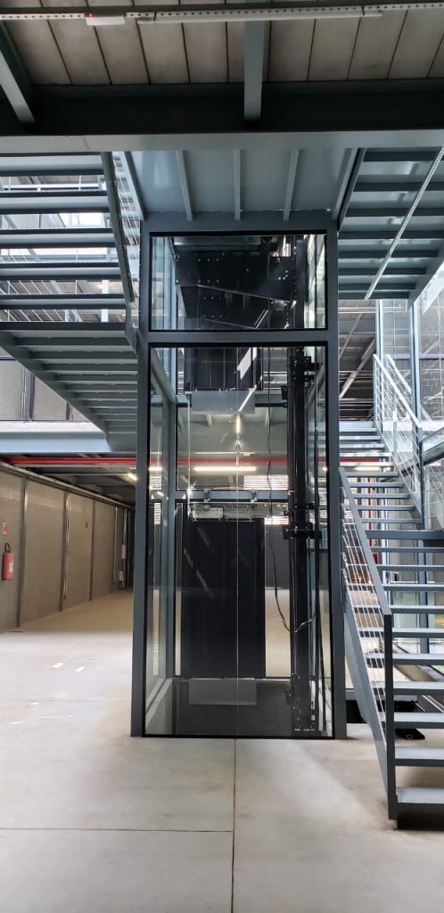 Elevador de Passageiros e Acessibilidade Panorâmico Hidráulico em Aço Carbono